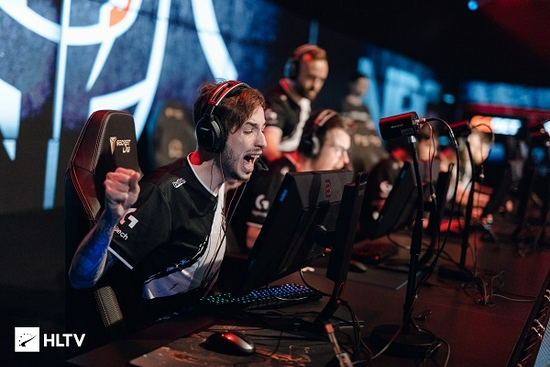 熟显得尤为 熟显得尤为