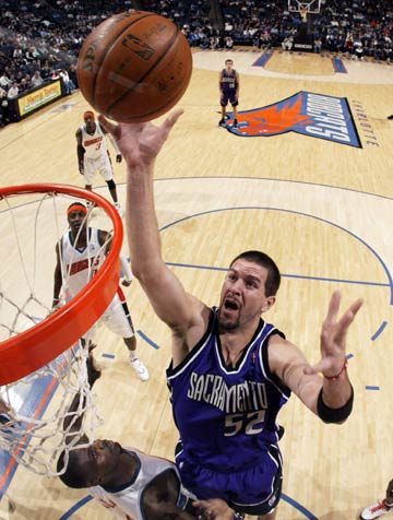 他的职业精 他的职业精