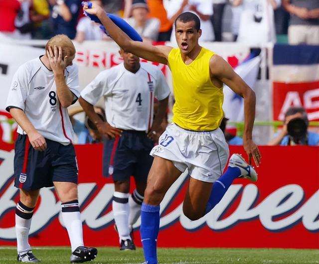 场上展现了 场上展现了