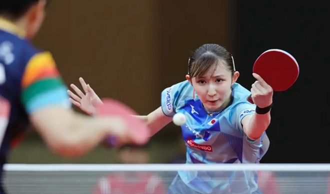 会员大会上施洛特贝克没和凯尔握手，记者：相关人员说没矛盾（会员大会上施洛特贝克未与凯尔握手 记者：知情者称双方并无矛盾）